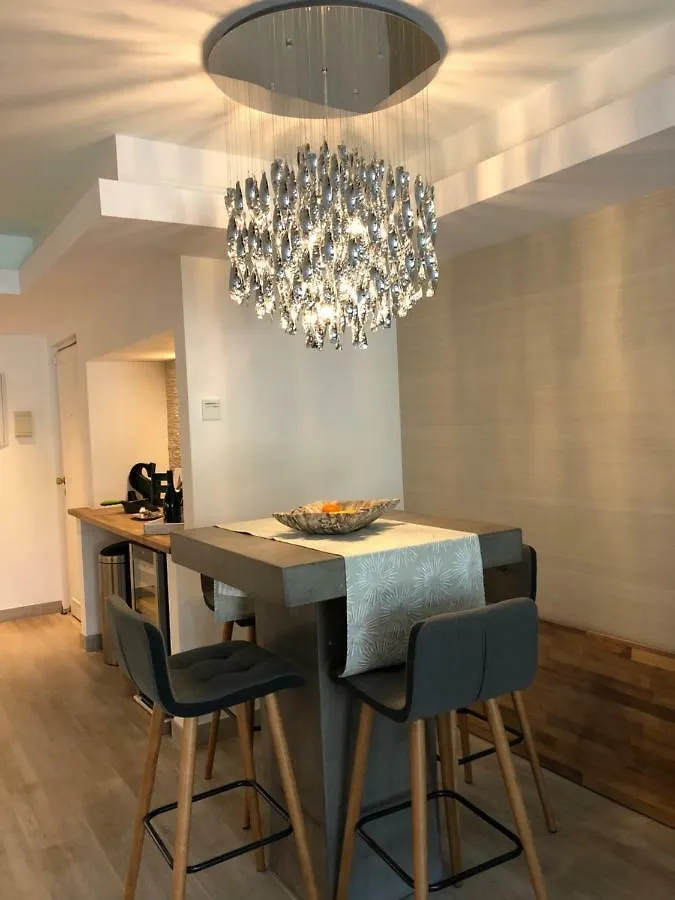 Luxury Apartment In La Isla, Puerto Banus Marbella 0*,  Spanien